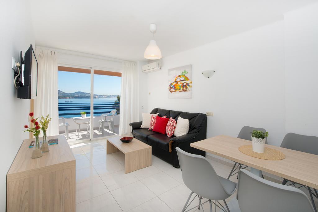 Apartamentos Calablanca Palmanova エクステリア 写真