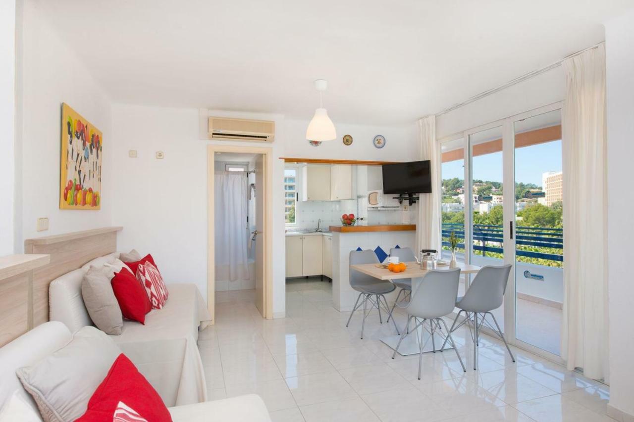 Apartamentos Calablanca Palmanova エクステリア 写真