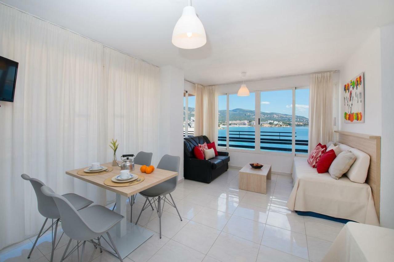 Apartamentos Calablanca Palmanova エクステリア 写真